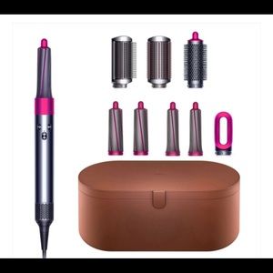 Dyson Airwrap with Case and Attachments (only missing filter brush)
